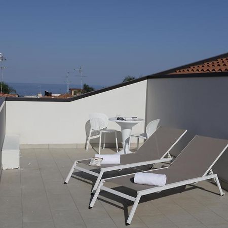 Path House - Etna & Sea View Aparthotel Riposto Luaran gambar