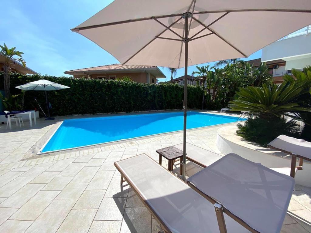Path House - Etna & Sea View Aparthotel Riposto Luaran gambar