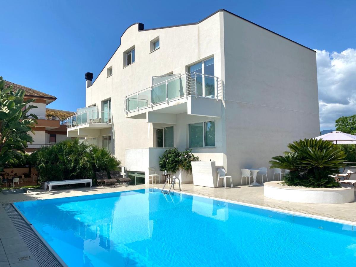 Path House - Etna & Sea View Aparthotel Riposto Luaran gambar