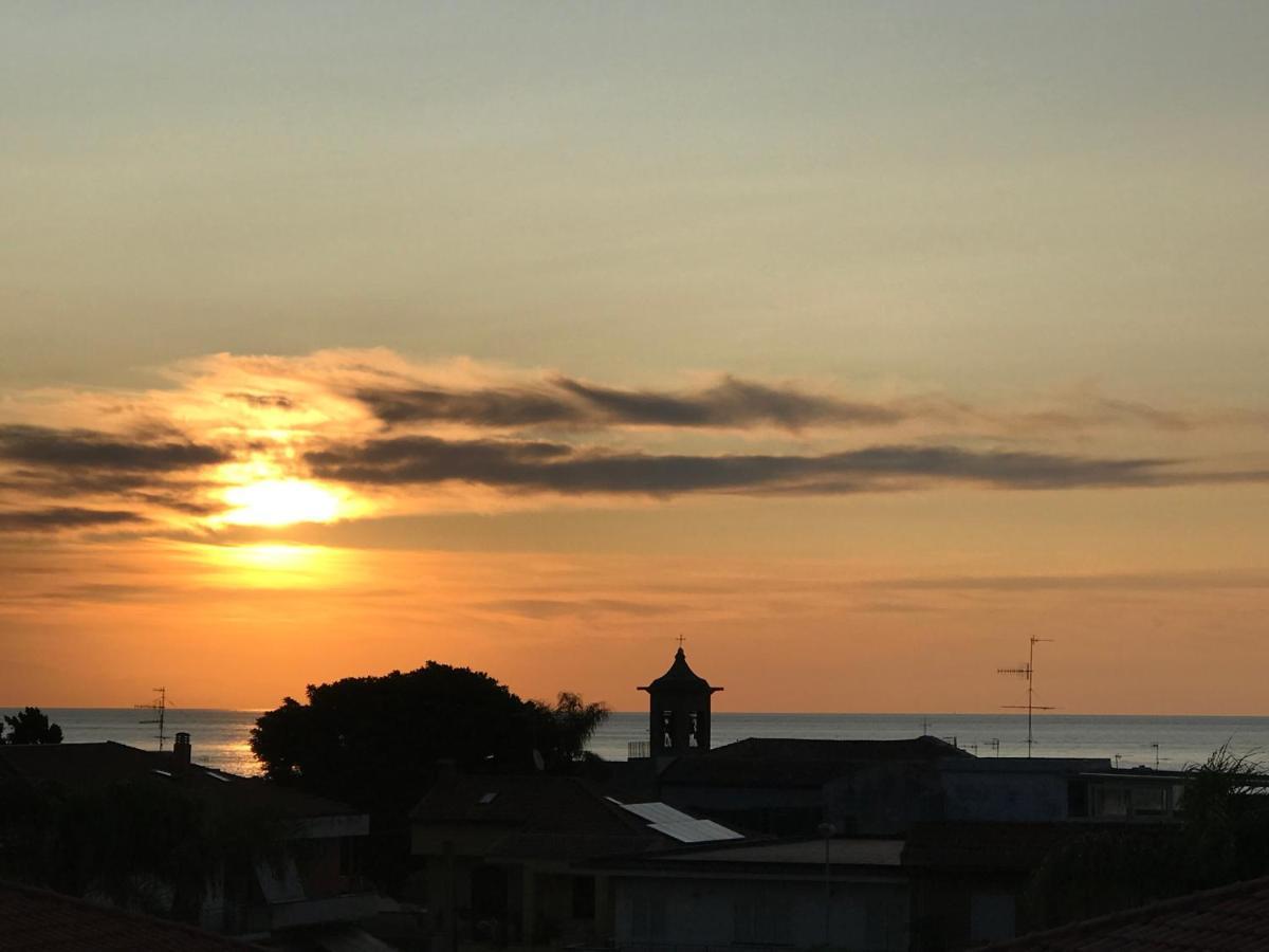 Path House - Etna & Sea View Aparthotel Riposto Luaran gambar