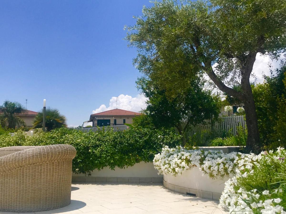 Path House - Etna & Sea View Aparthotel Riposto Luaran gambar