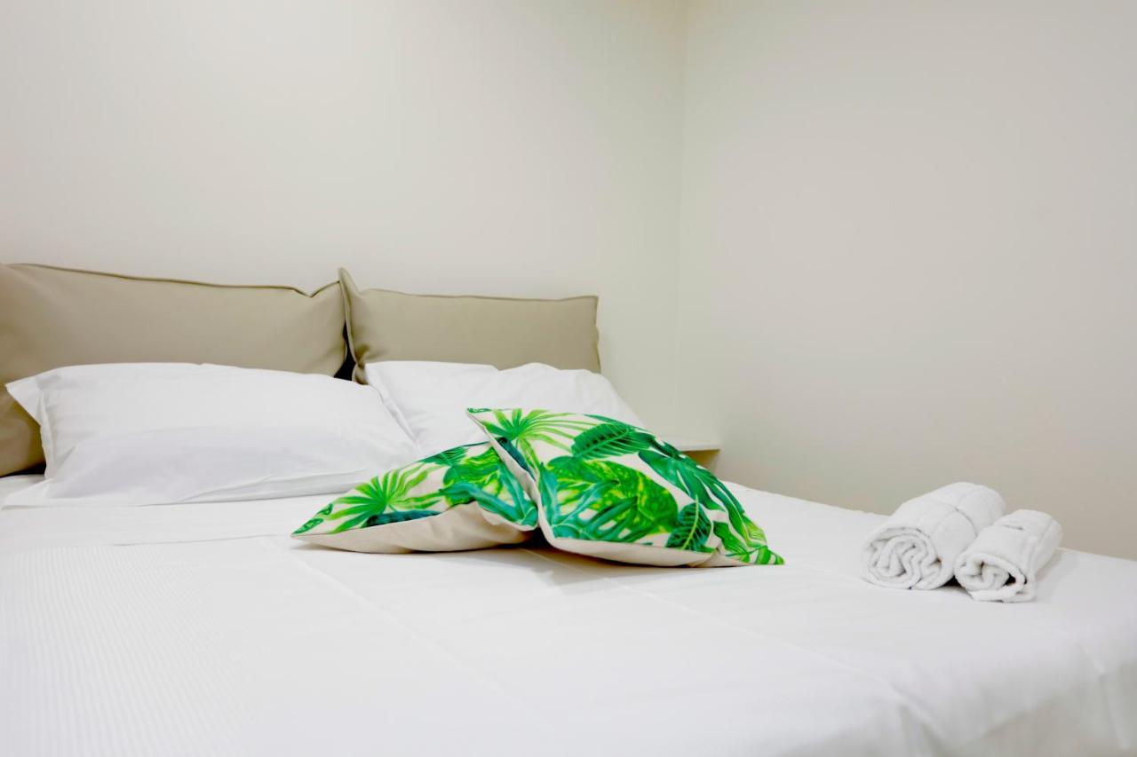 Path House - Etna & Sea View Aparthotel Riposto Luaran gambar