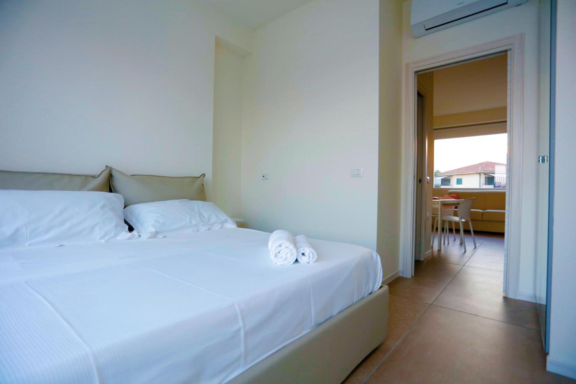 Path House - Etna & Sea View Aparthotel Riposto Bilik gambar